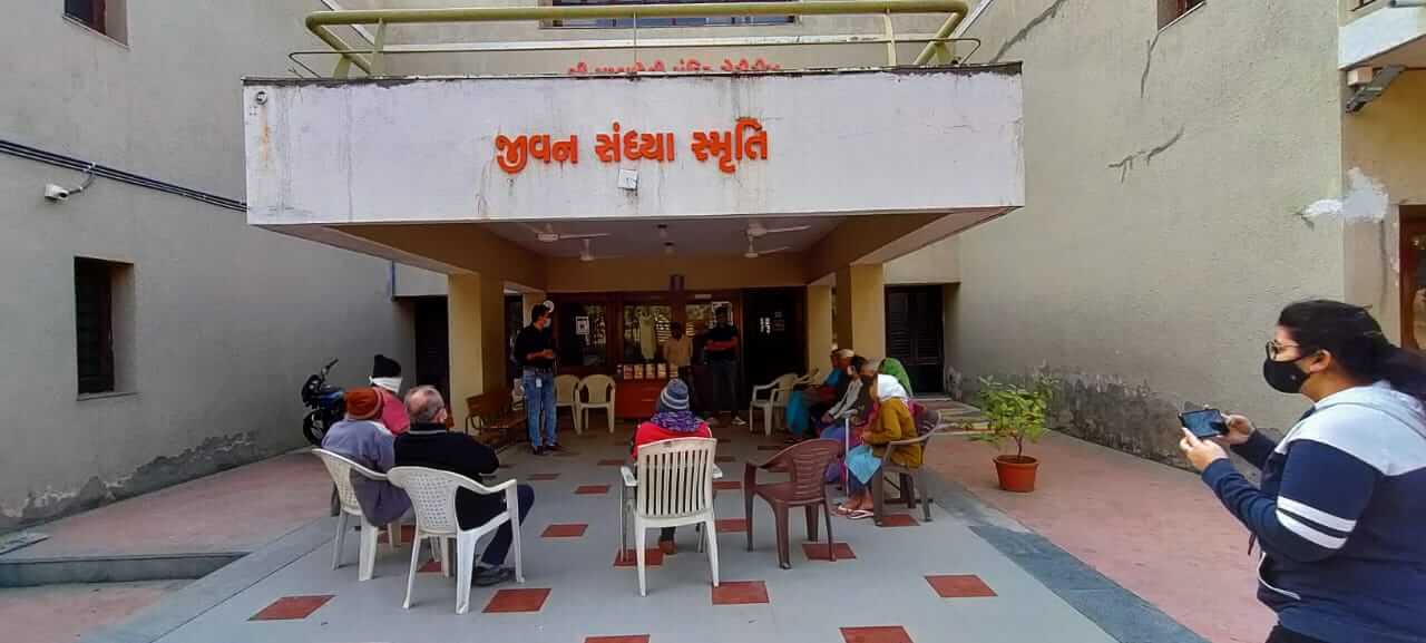 Bhagavad Gita Distribution